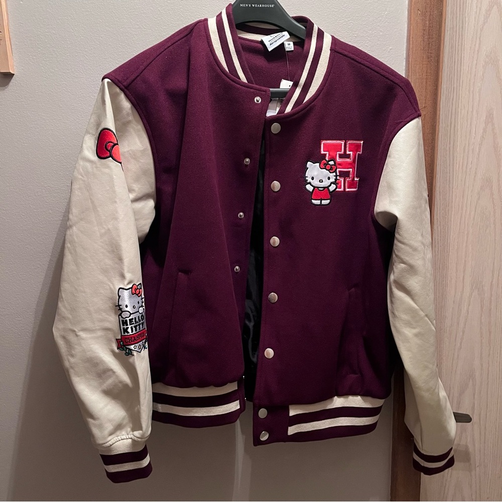Hello kitty Jacket - Picture 2 of 4